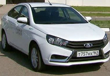 «АвтоВАЗ» представил битопливную Lada Vesta (видео) | ya62.ru