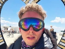 Последнее видео с 37-летним россиянином Вадимом Кругловым, которого убили на фестивале Burning Man в США