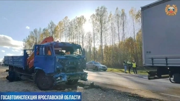Кадры с места ДТП | Источник: Госавтоинспекция Ярославской области / Max