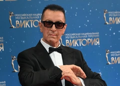 Двухметровая рок-звезда: внук Александра Буйнова стал новым секс-символом