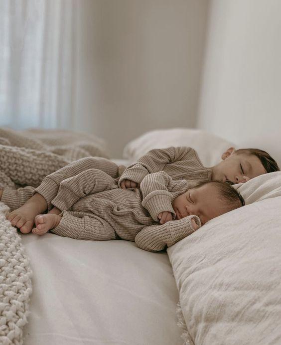 Что значит сниться новорожденным детям — смысл сновидений
