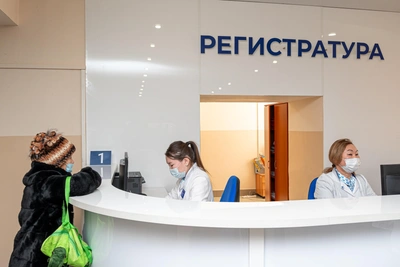 Детская поликлиника на Баляева наполовину готова