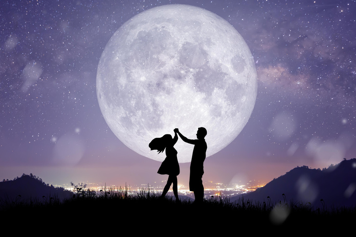Астролог назвала 7 знаков зодиака, которым в 2024 году придется разбираться с вопросами любви