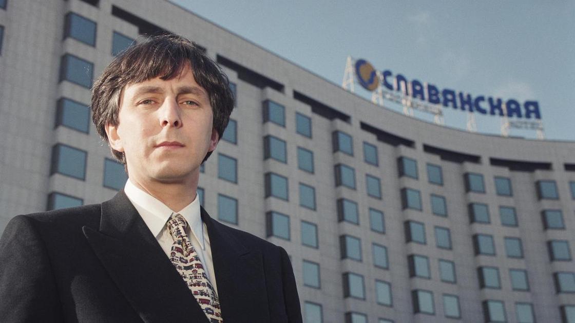 Точка финансового невозврата Умара Джабраилова: в какой момент миллиардер покатился в пропасть