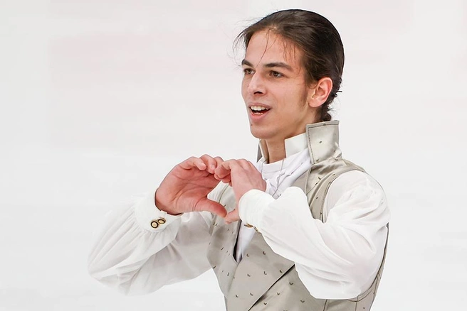 Пока Петр отправляет сердца с корта, его собственное остается свободным | Источник: Кирилл Кухмарь / ТАСС