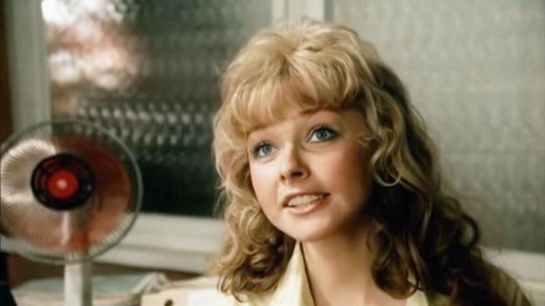 Колготкидегі әже порно видео