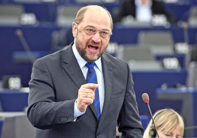 Европарламент обеспокоен «путинизацией» Польши | ya62.ru