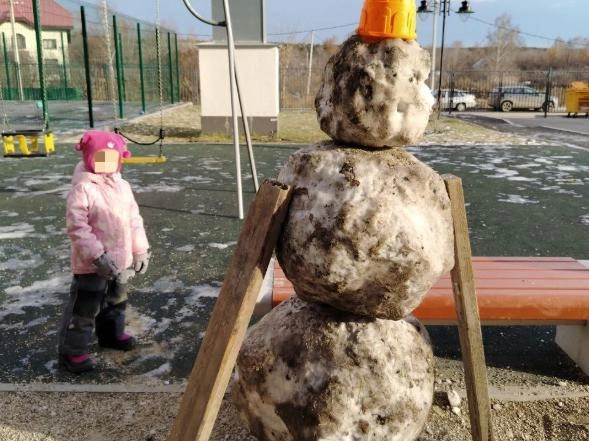 Отдельные творения могут отпугивать ворон. | Источник: читатель E1.RU