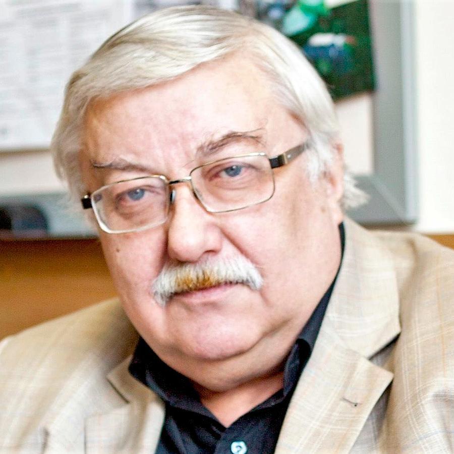 <p>Георгий Остапкович </p>