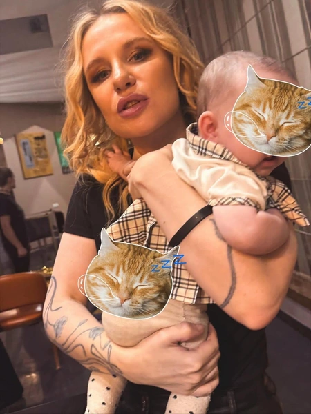 Недавно 41-летняя Германика стала бабушкой