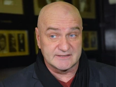Александр Балуев: «Дочь в Польше. Это чудовищно — не иметь возможности пообщаться с ней»