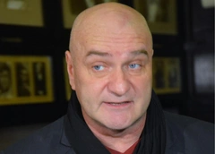 Александр Балуев: «Дочь в Польше. Это чудовищно — не иметь возможности пообщаться с ней»