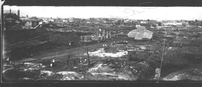 После июльского мятежа 1918 года центр Ярославля был разрушен | Источник: Государственный архив Ярославской области