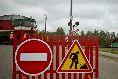 Временное ограничение движения через переезд в Кузнецке