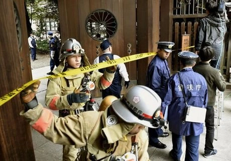 На территории храма Ясукуни в Токио произошел взрыв | ya62.ru