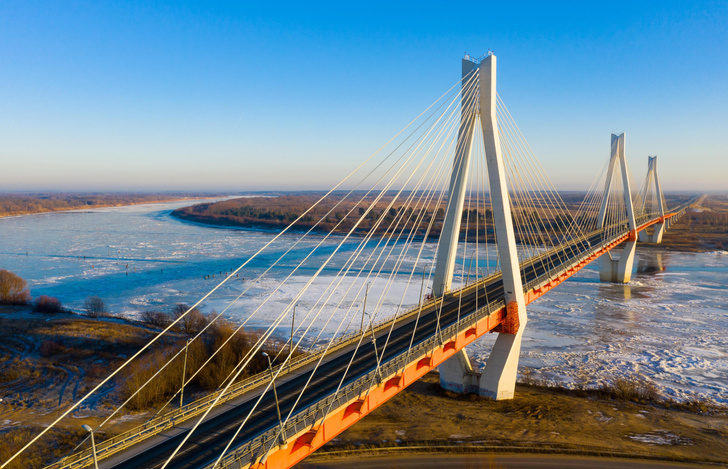 Меж двух берегов: 8 впечатляющих мостов России, которые стоит увидеть своими глазами
