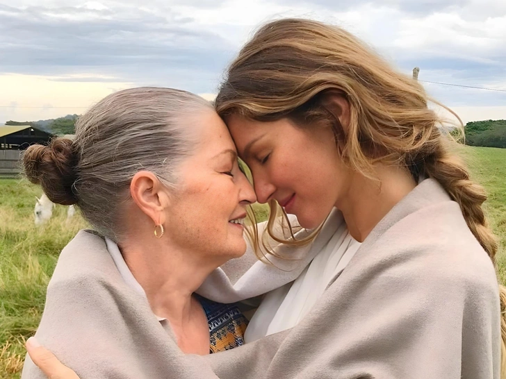 День матери: 90 идей для подарка | marieclaire.ru