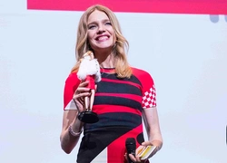 Наталья Водянова стала прообразом Barbie-благотворительницы