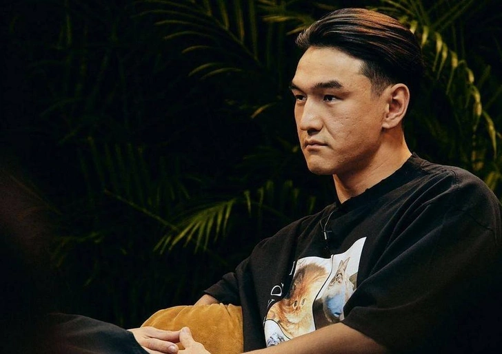 Нурлан Сабуров | www.starhit.ru