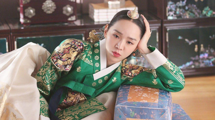 Секрет за кадром: актриса Шин Хе Сон призналась, что комплексовала из-за своего роста