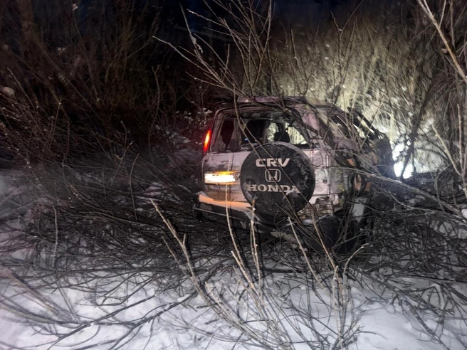 На 1386 километре трассы автомобиль занесло в кювет, и он перевернулся. | Источник: ГАИ Новосибирской области