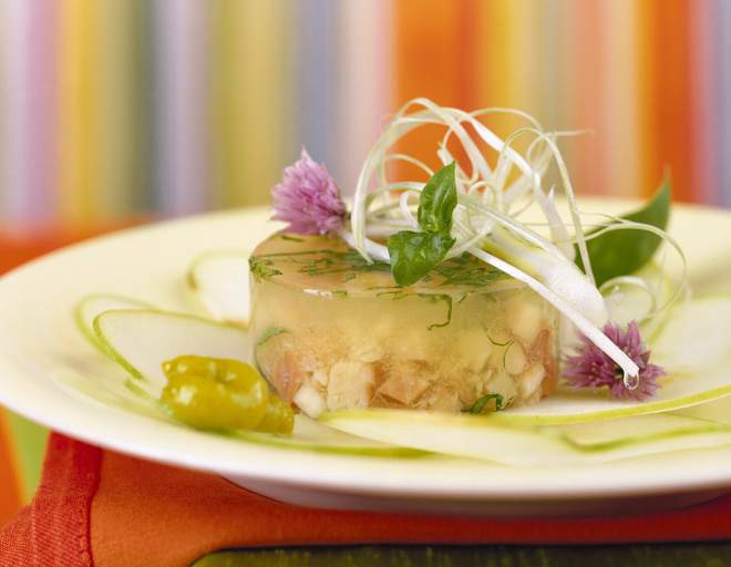 Рецепт заливного из мяса Рецепт заливного из мяса