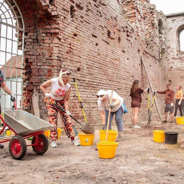 Источник: «Хранители руин»