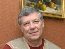 Дочь Николая Мерзликина избил бездомный, которому она помогала