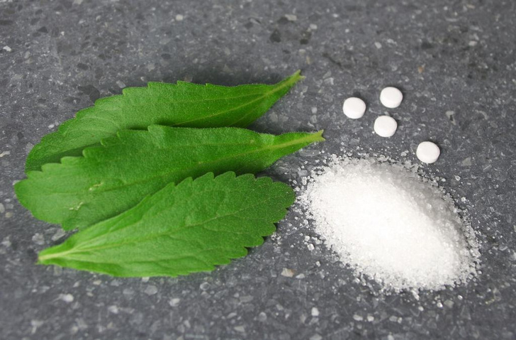 Сделать жизнь слаще: 10 популярных сахарозаменителей с богатой историей