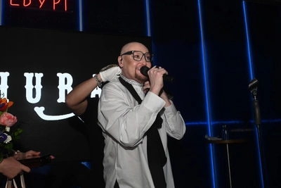 Шура споёт «Старые песни о главном» в Сургуте