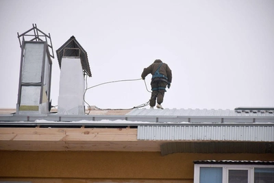 У мэрии Оренбурга неделя на ремонт дома на Больничном