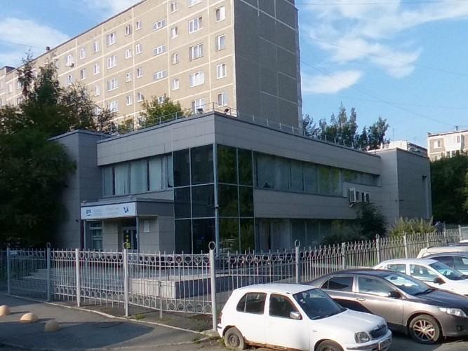 Библиотеку на Советской перестроили, но прежние очертания угадываются | Источник: «Яндекс.Карты»