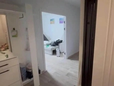 Не общалась с родней и соседями: что известно о женщине, которая изувечила пятилетнюю дочь и спрятала тело в диване