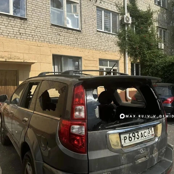 Здесь и далее на фото — последствия ракетного удара по Белгороду в ночь на 4 июля | Источник: Валентин Демидов / max.ru