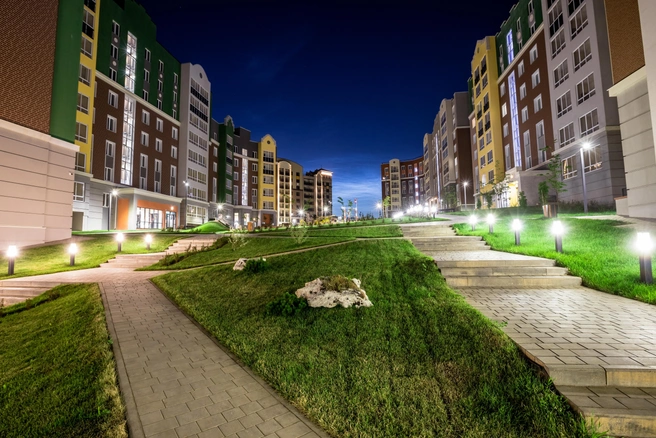 В каждом проекте реализована доступная среда, чтобы всем жителям было удобно передвигаться по кварталу  | Источник: «Железно»