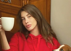 Трогательная и нежная. Фотосессия Кети Топурии с новорожденным сыном