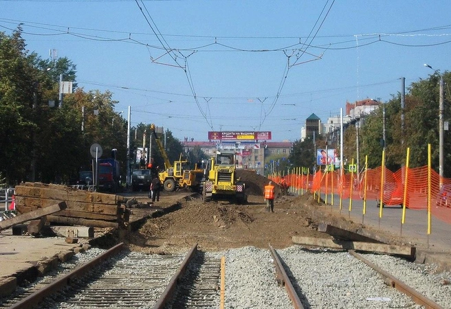 На Кирова начали капитальный ремонт путей | Источник: cheltrans / t.me