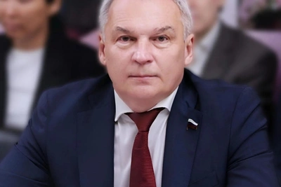 Госдума: нужно ограничить колебания авиатарифов для дальневосточников