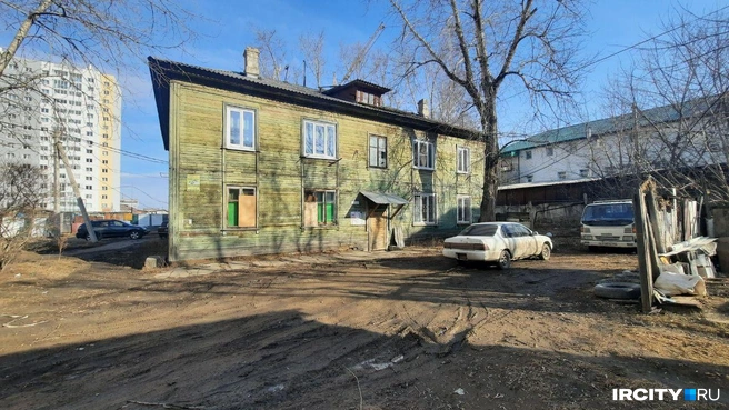 Дом на Баженова, 6 | Источник: Виктор Лучкин / «ИрСити»