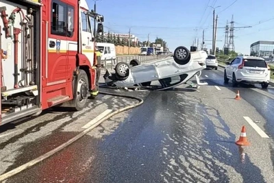 Водитель перевернувшегося Volkswagen Polo сбежал с места аварии