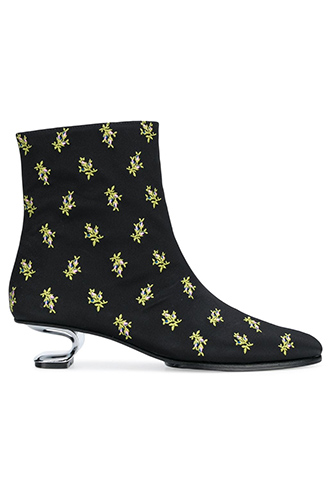 Ботильоны Nicole SaldanaЦена: 29 885 руб.Где купить: farfetch.com