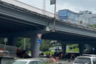 Проезд под мостом на Гоголя перекрыт до вечера воскресенья