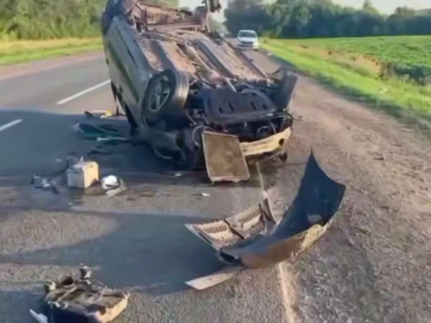 Две пассажирки погибли в ДТП с перевернувшимся «Ларгусом» и Mitsubishi в Башкирии