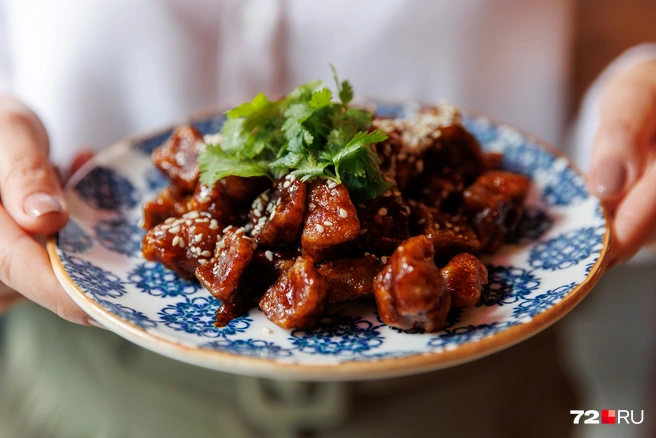 Баклажаны хороши и в холодных, и в теплых салатах | Источник: Ирина Шарова / 72.RU