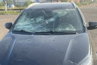 Сарапульчанка подозревается в порче автомобиля битой