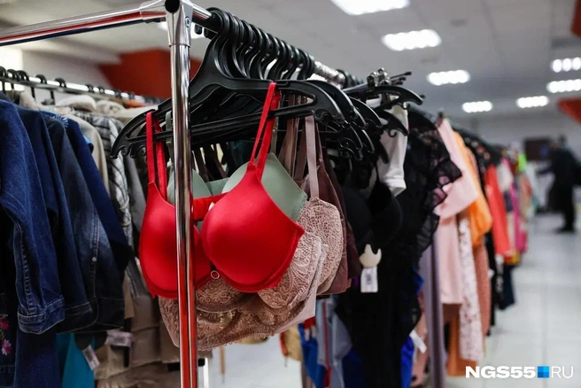 Есть даже нижнее белье | Источник: Евгений Софийчук / NGS55.RU