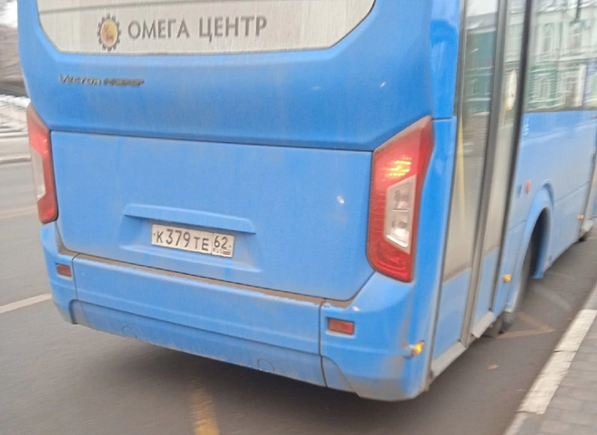 Рязанка пожаловалась на опасную езду и хамское поведение водителя маршрутки №68 | 62.ru