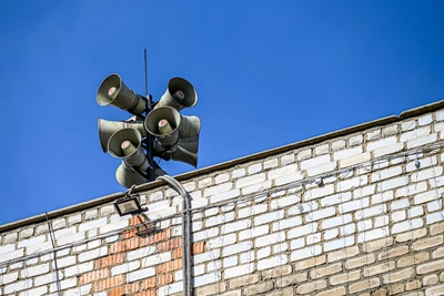 Сирены и громкоговорители включат в Петербурге и области 4 марта