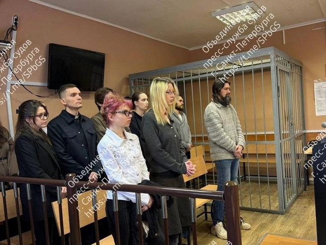 Шибари-фотосессию на Большеохтинском кладбище оценили условно | Источник: Объединённая пресс-служба судов Санкт-Петербурга