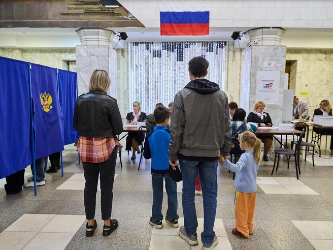 Явка к 15:00 третьего дня голосования превысила 35% | Источник: Александр Ощепков / NGS.RU